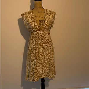 Leper’s print v neck dress